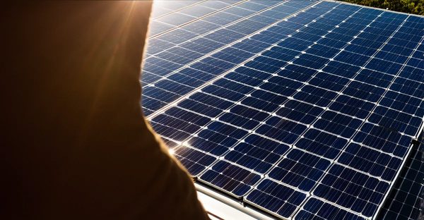 Panneau solaire photovoltaïque : solutions durables par capsoleil